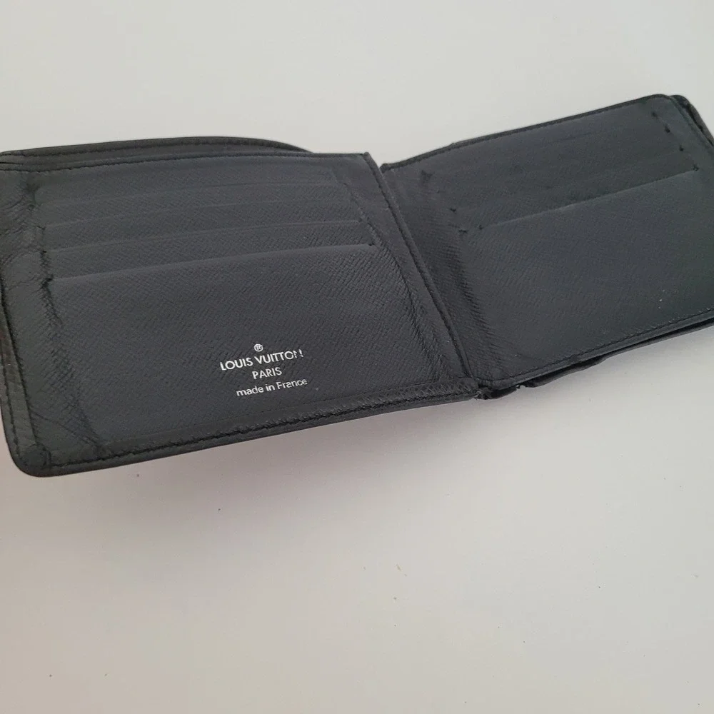 Louis Vuitton Taiga Leather Bifold Wallet Black Ardoise SP0046 Made in France